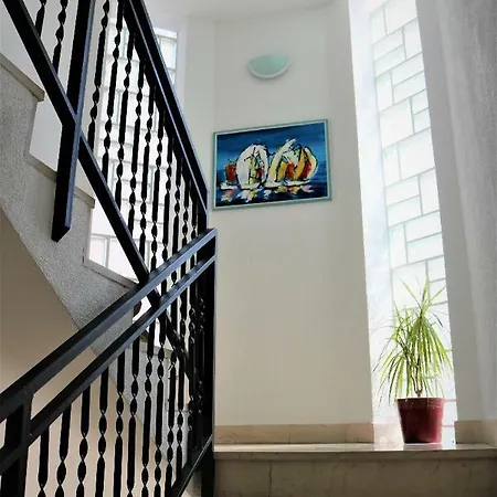House Kovacevic * マカルスカ